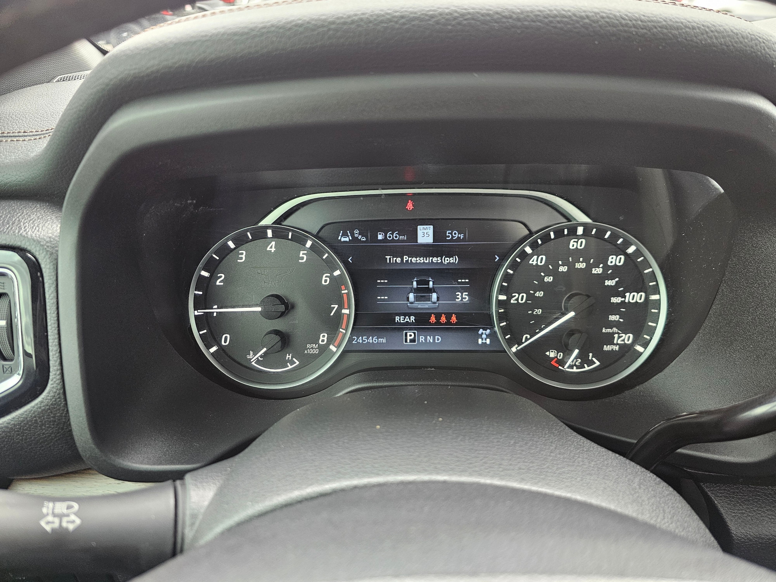2024 Nissan Titan Platinum Reserve - Photo 32