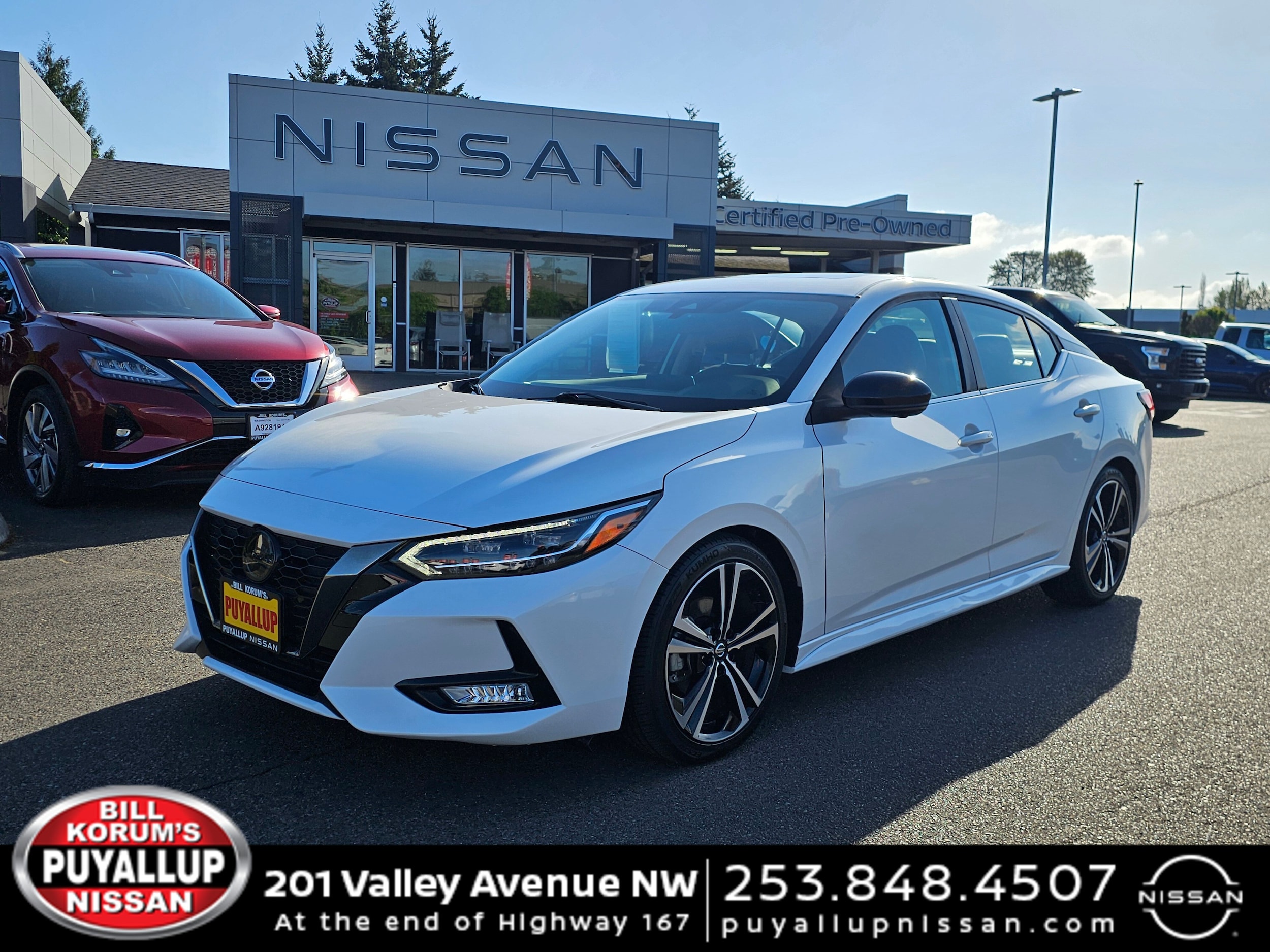 2022 Nissan Sentra SR CVT's photo