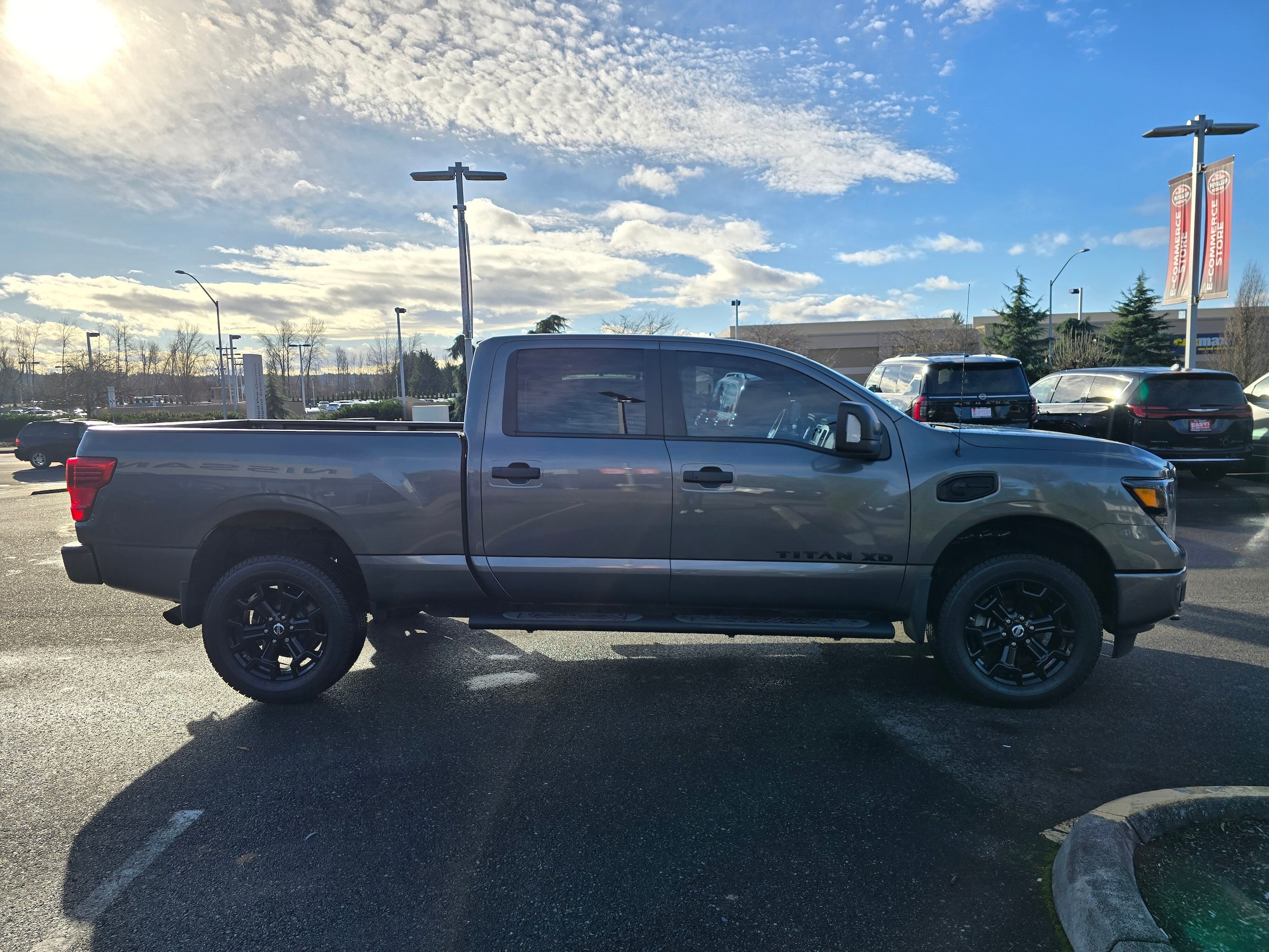 2019 Nissan Titan XD SV - Photo 6