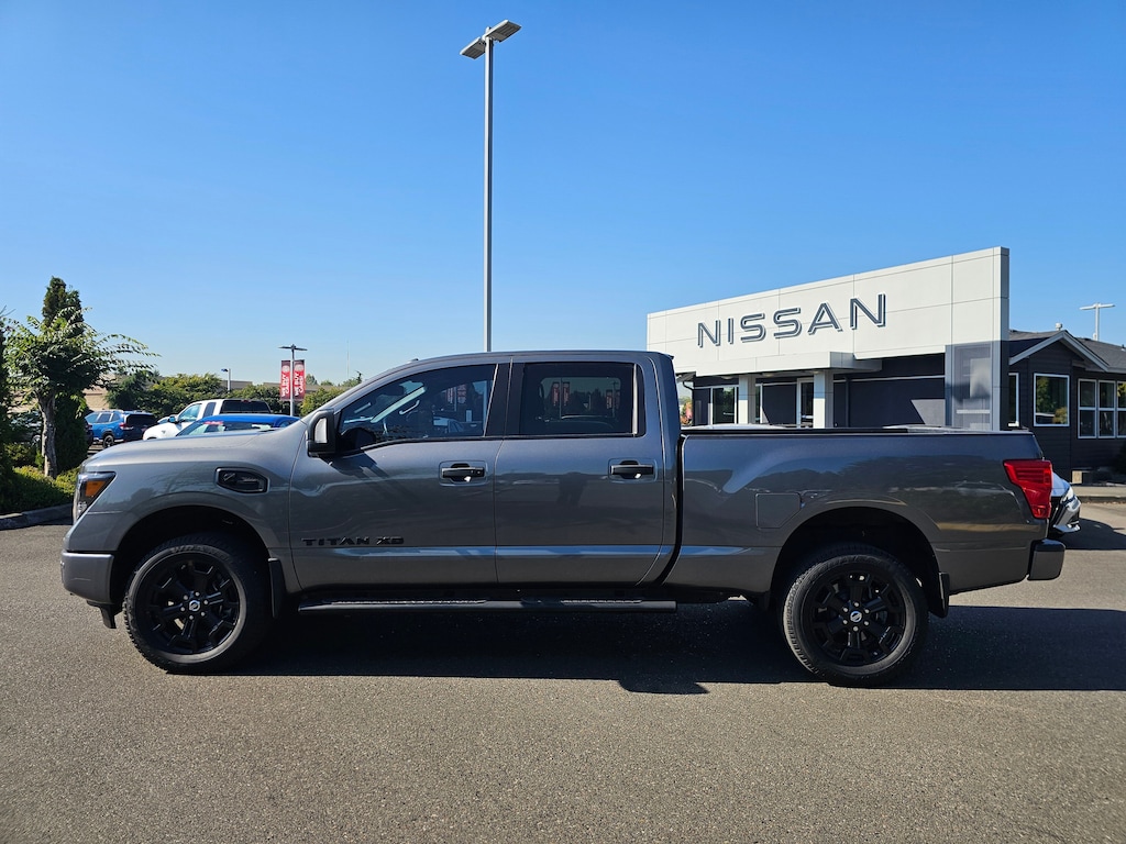 Used 2019 Nissan Titan XD SV Diesel Truck Crew Cab