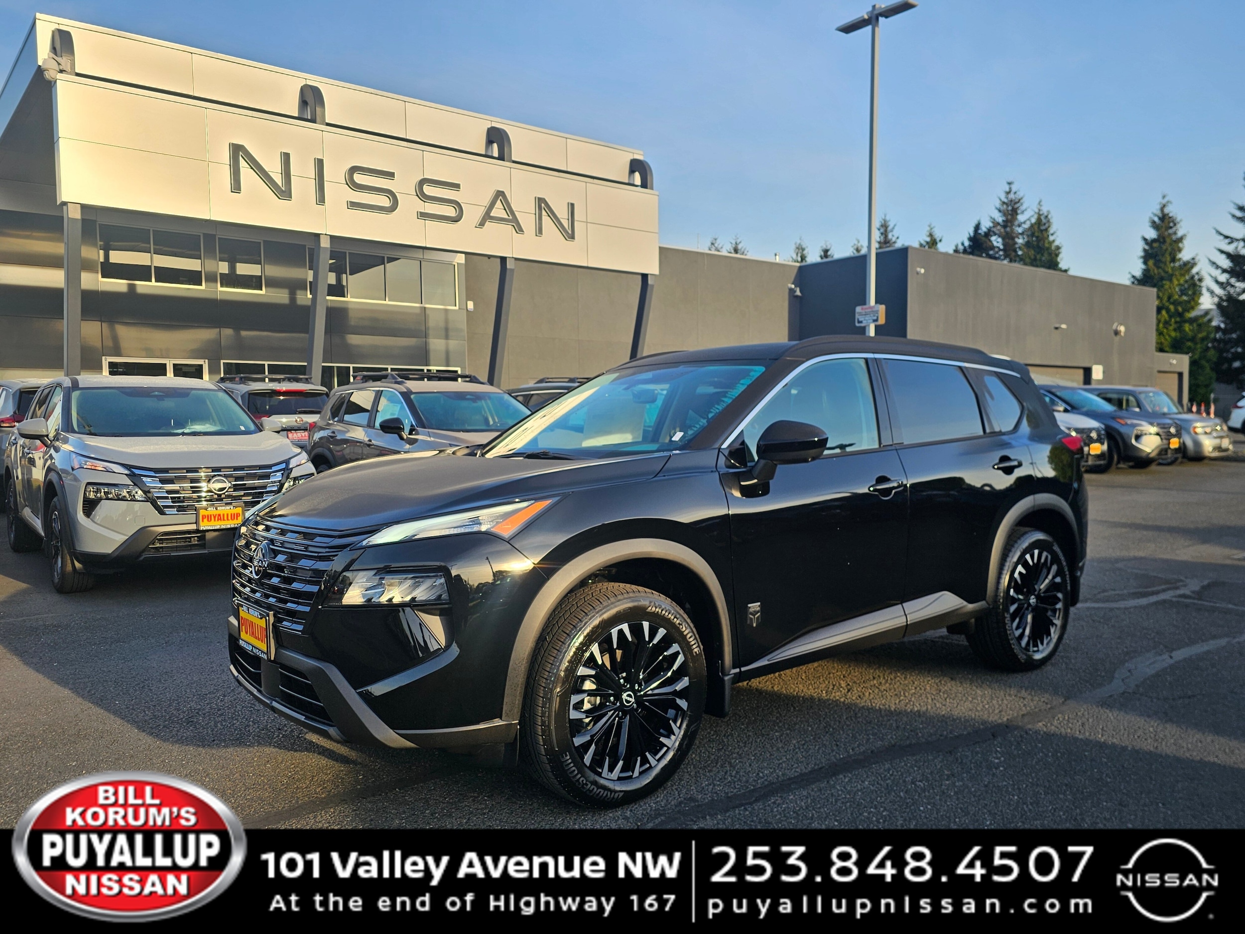 2026 Nissan Rogue Dark Armor AWD's photo