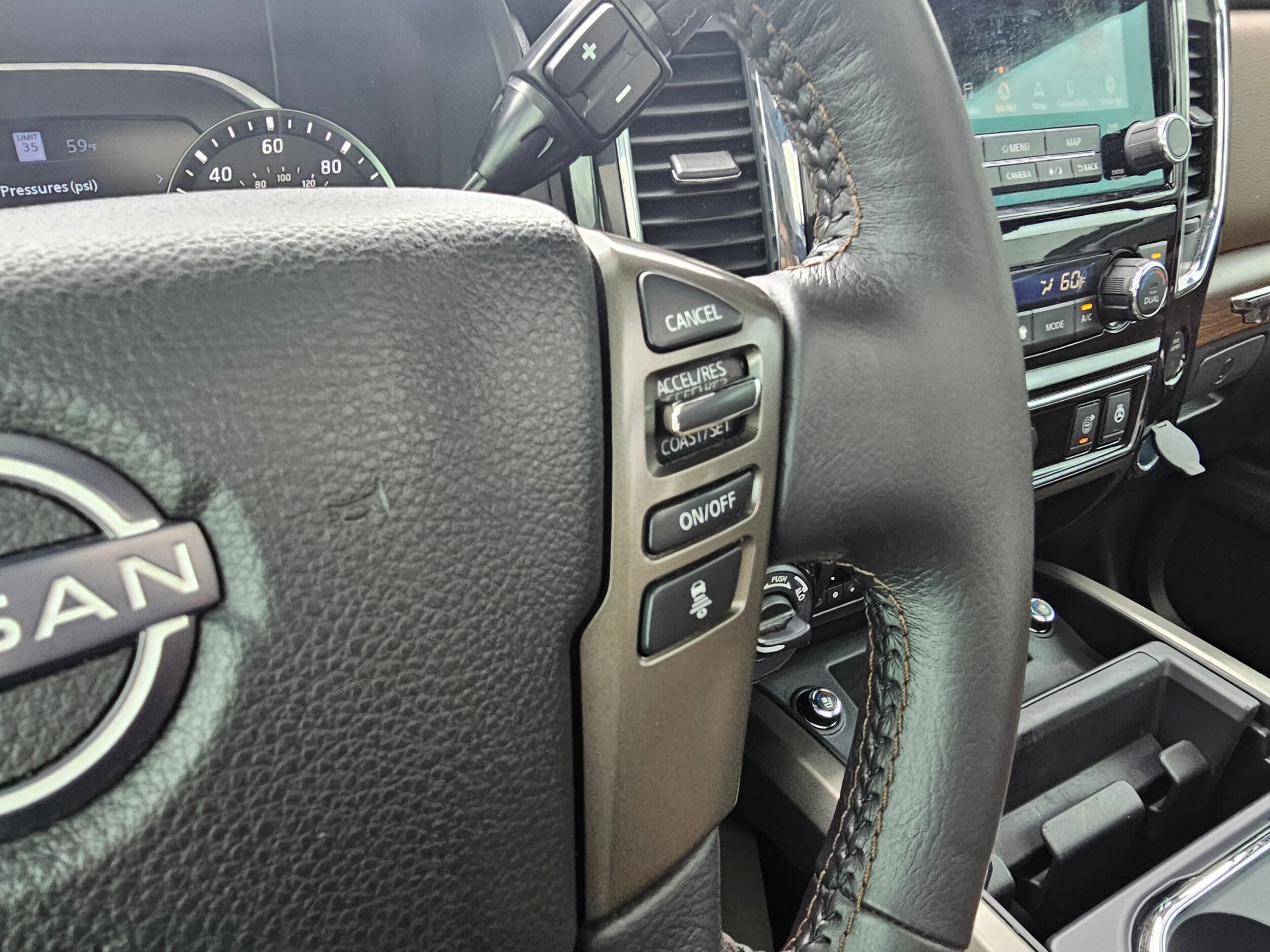 2024 Nissan Titan Platinum Reserve - Photo 34