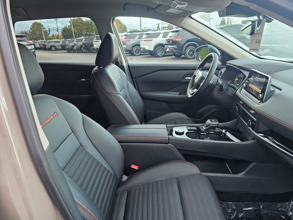 2026 Nissan Rogue Rock Creek - Photo 11
