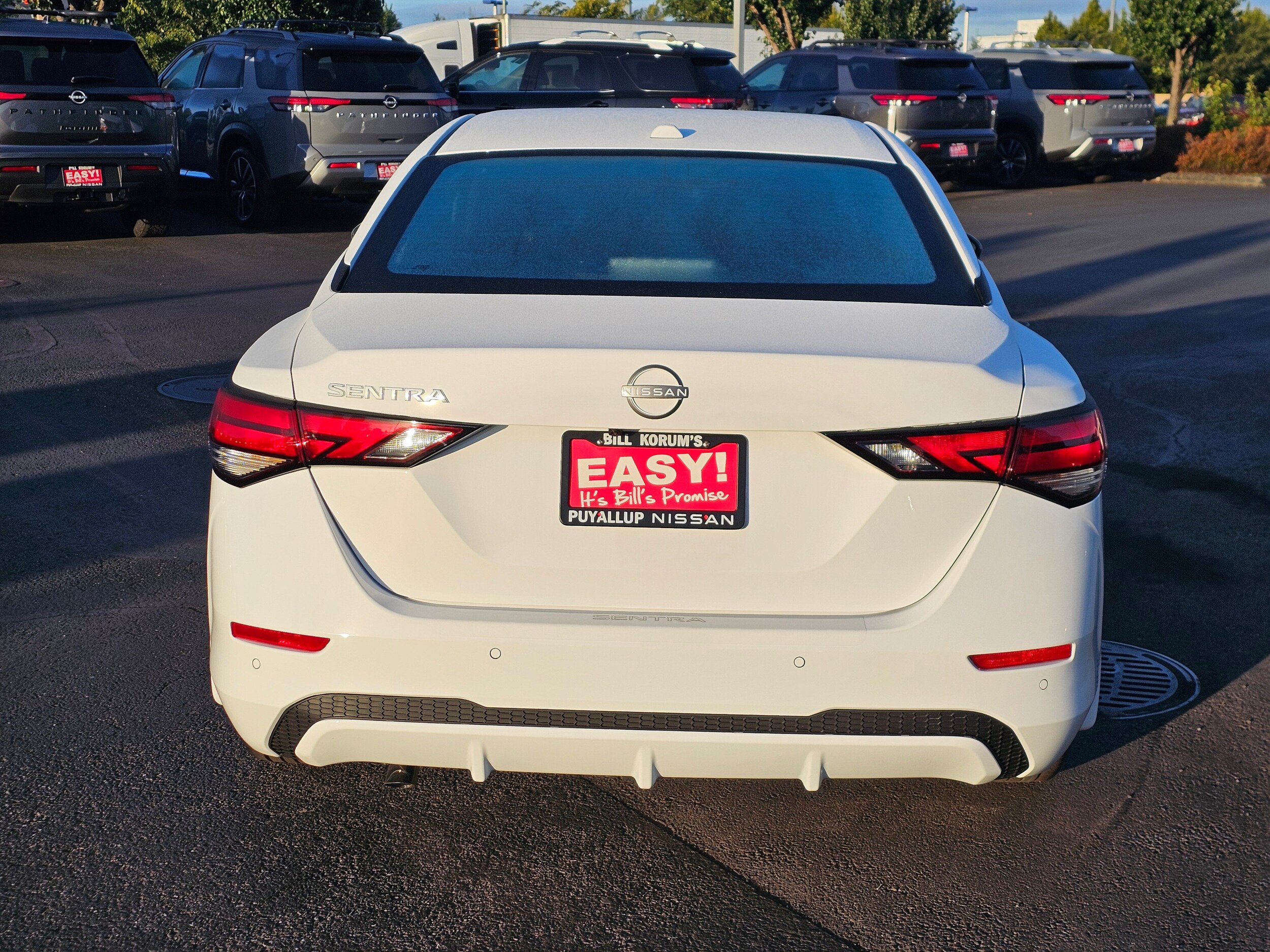 2025 Nissan Sentra SV photo 4