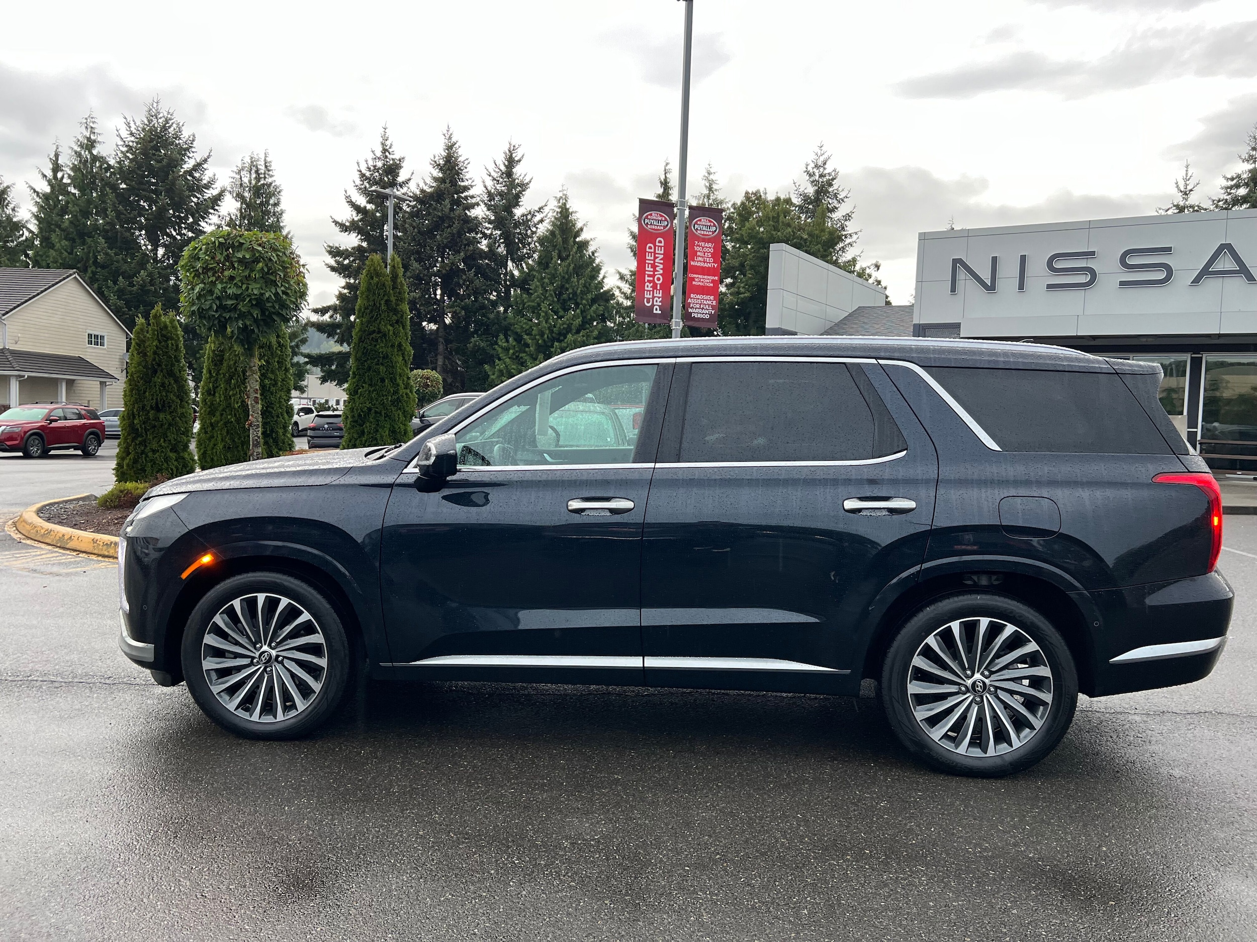 Used 2024 Hyundai Palisade Calligraphy with VIN KM8R7DGE7RU721297 for sale in Puyallup, WA