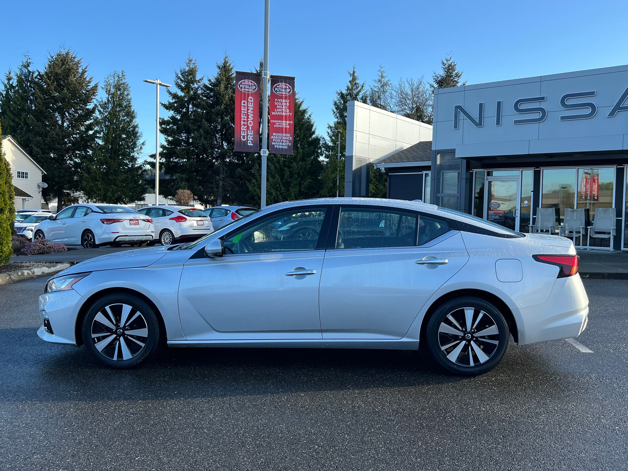 Used 2020 Nissan Altima SL with VIN 1N4BL4EV5LC164266 for sale in Puyallup, WA