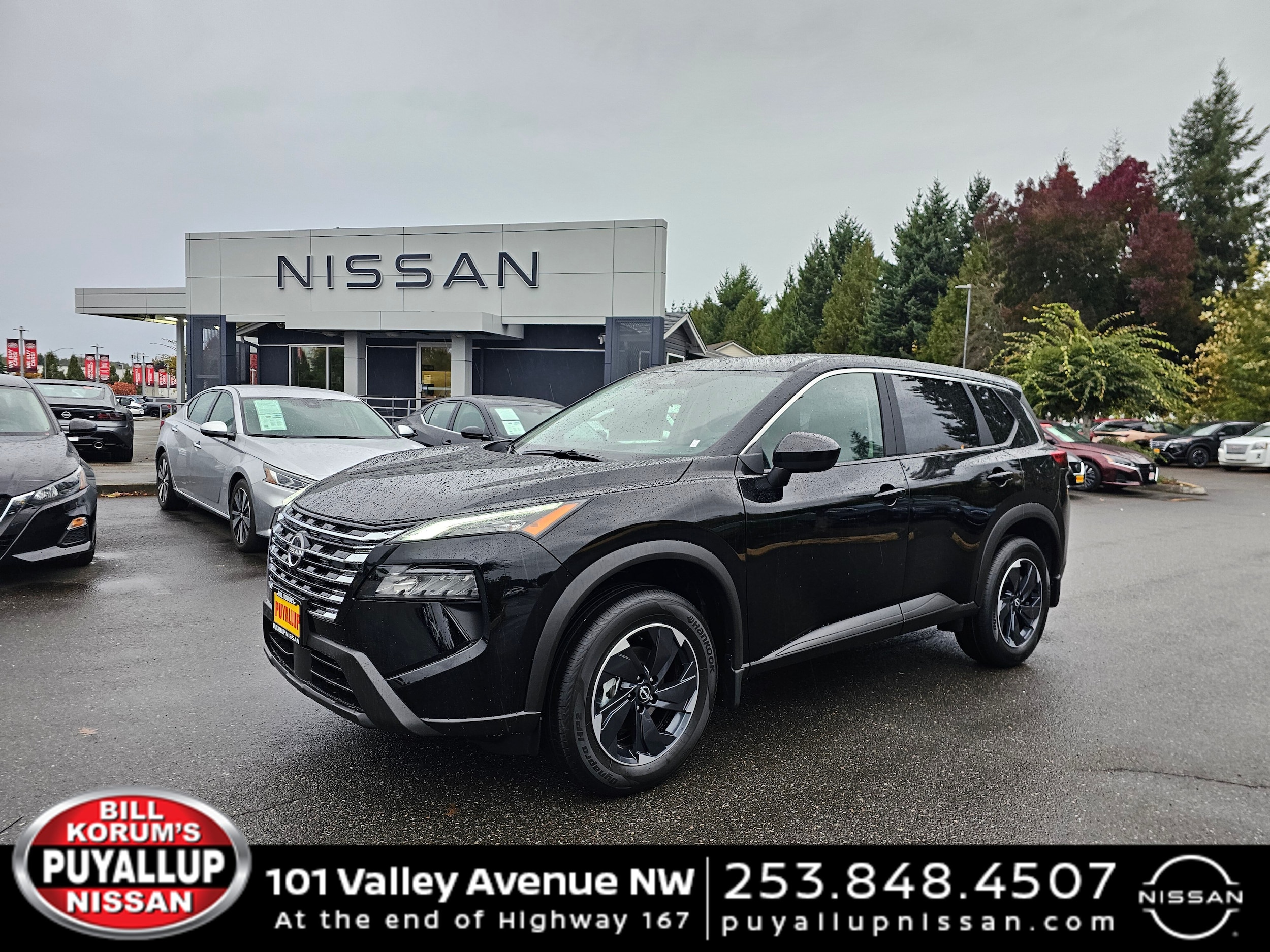 2026 Nissan Rogue SV's photo