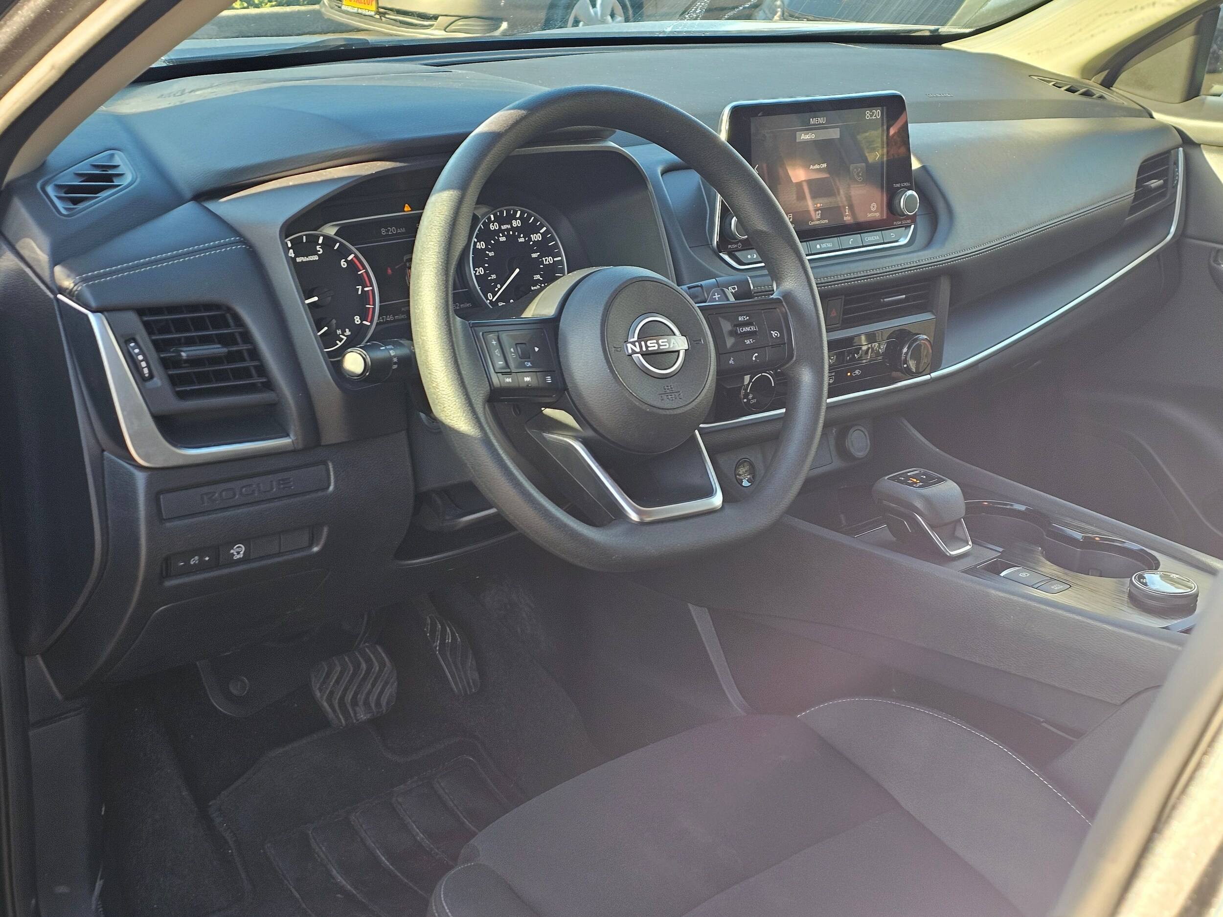 2024 Nissan Rogue S photo 3