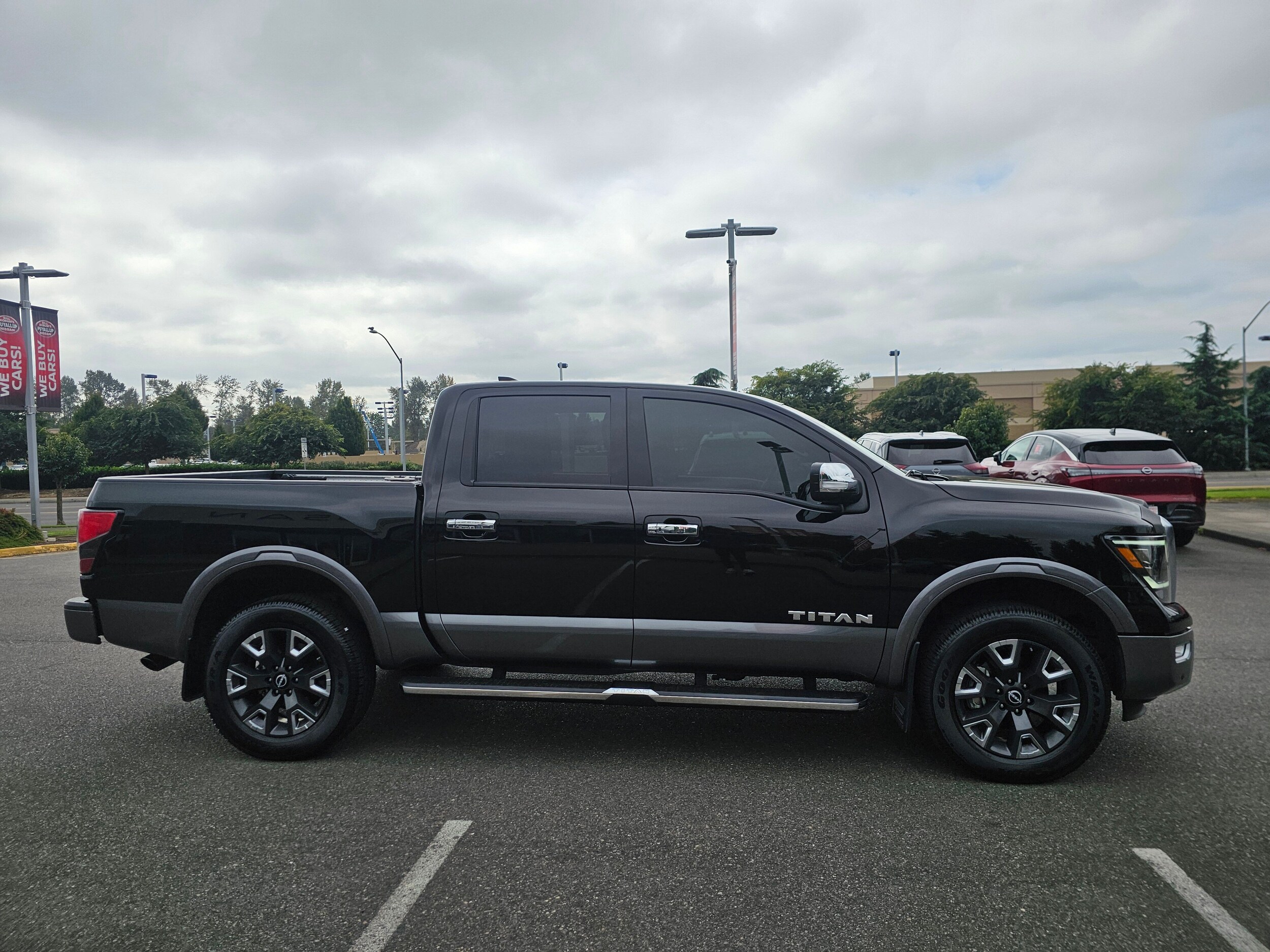 2024 Nissan Titan Platinum Reserve - Photo 6