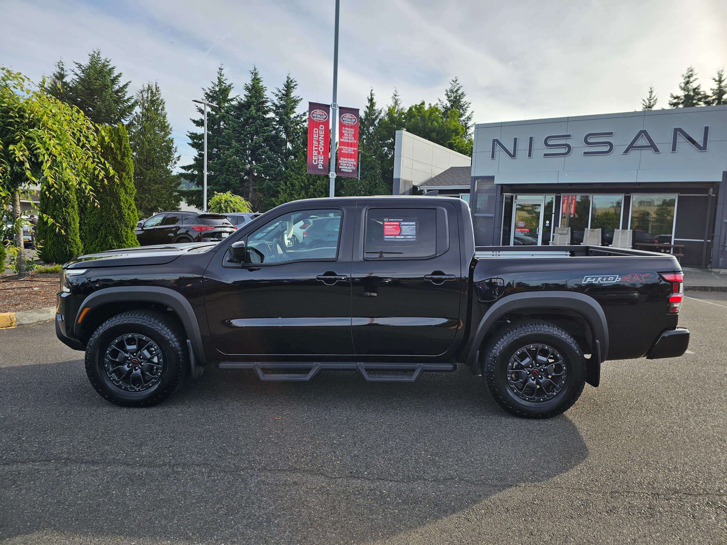 Used 2023 Nissan Frontier PRO-4X with VIN 1N6ED1EK7PN669709 for sale in Puyallup, WA
