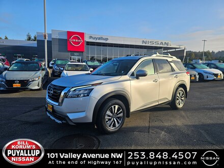 2025 Nissan Pathfinder SL SUV