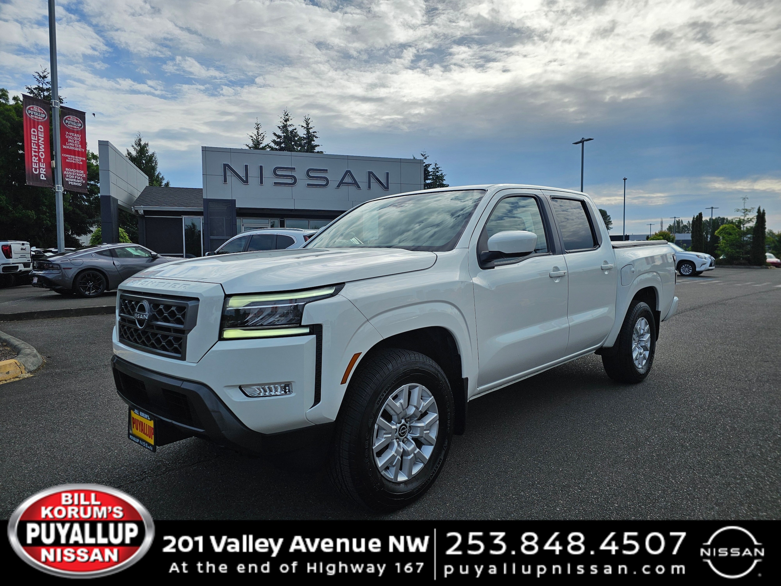2022 Nissan Frontier SV Crew Cab 4X4 SWB's photo