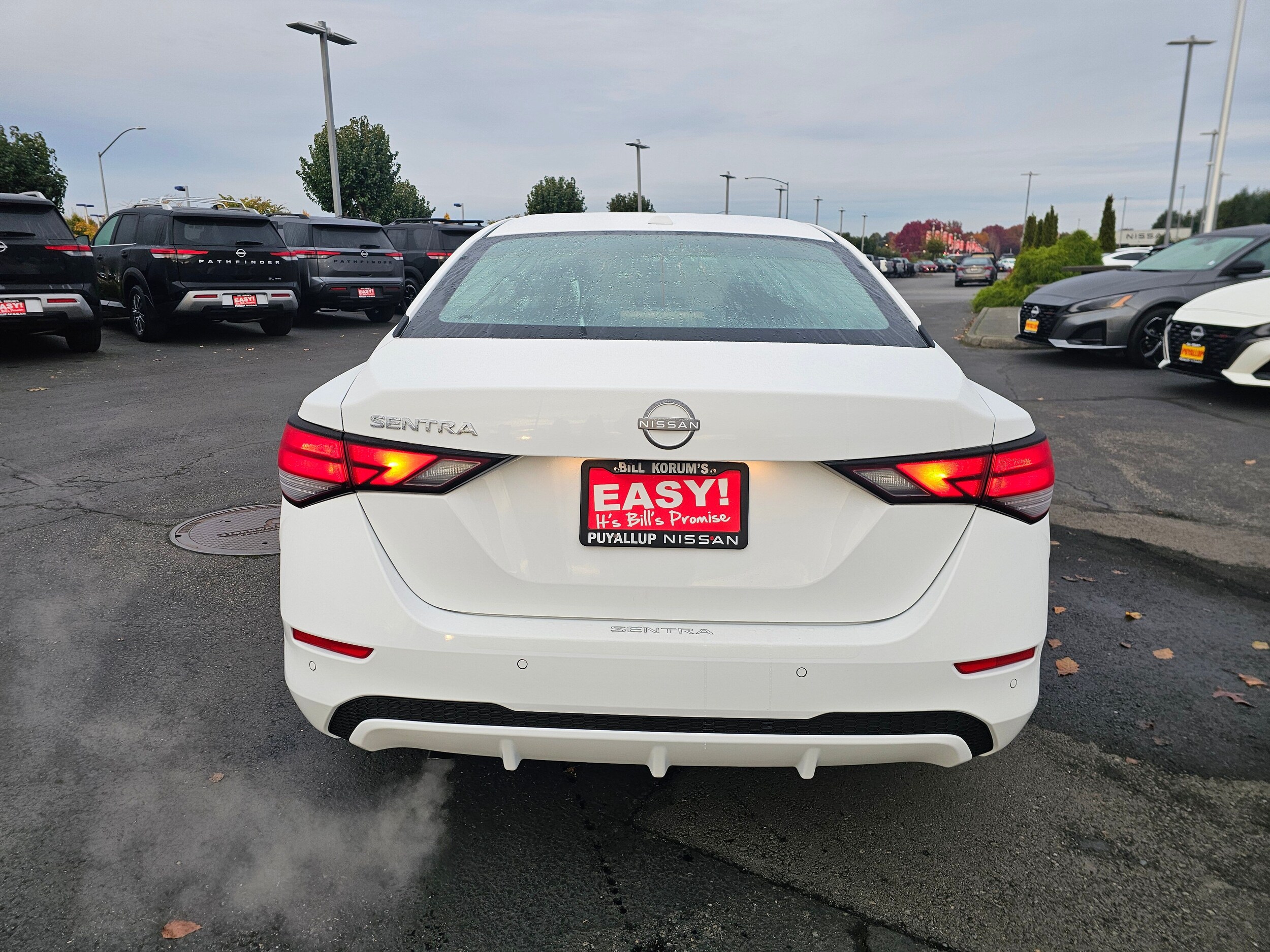 2025 Nissan Sentra SV photo 4