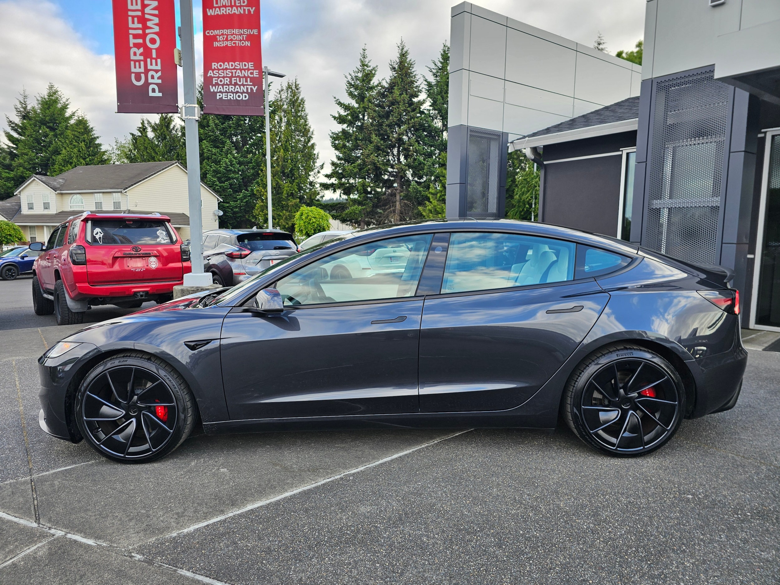 Used 2024 Tesla Model 3 Long Range with VIN 5YJ3E1ET9RF797287 for sale in Puyallup, WA