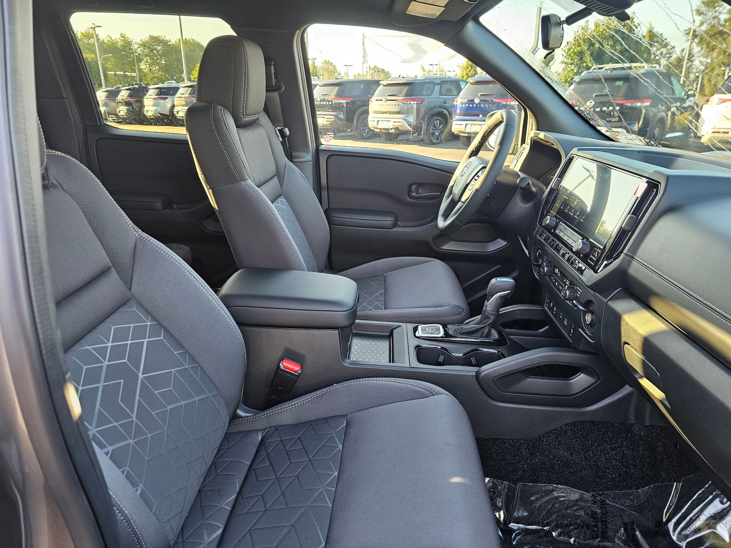 2026 Nissan Frontier SV - Photo 11