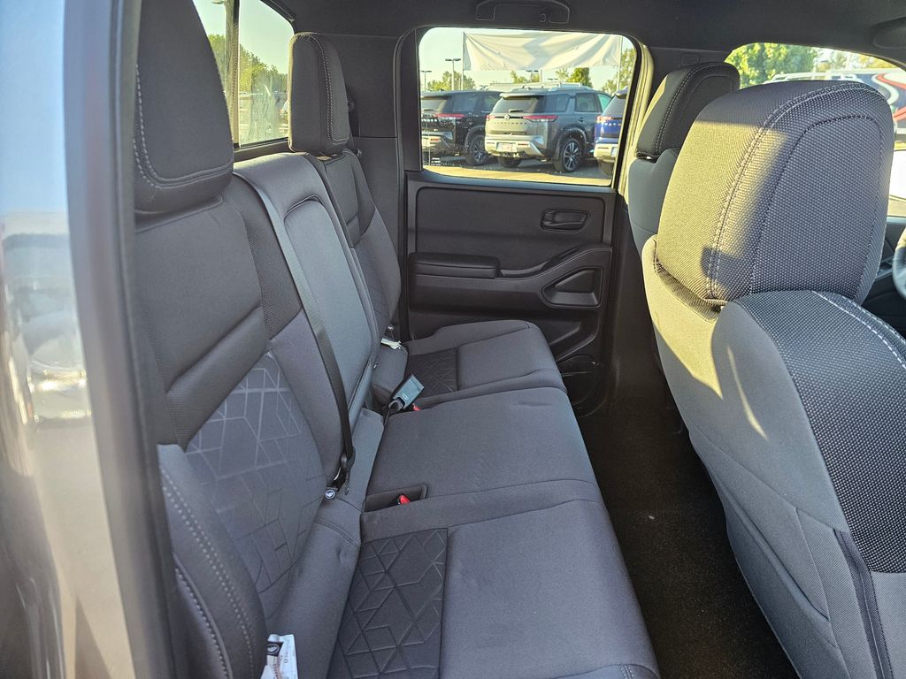 2026 Nissan Frontier SV - Photo 15