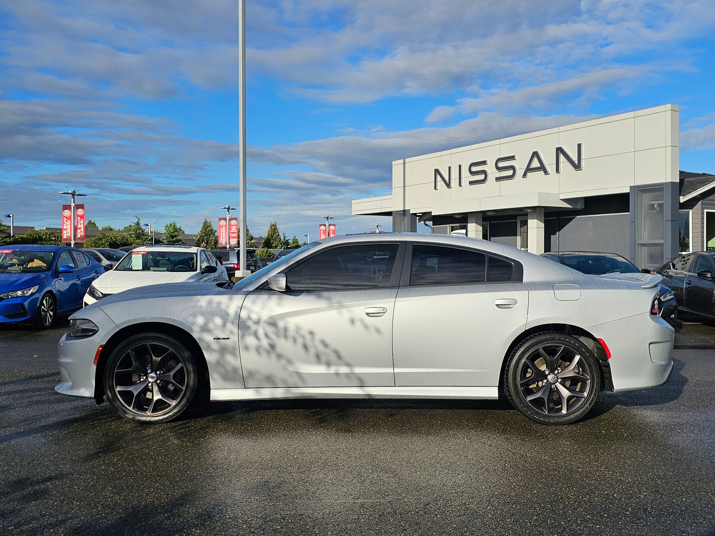 2019 Dodge Charger R/T photo 2