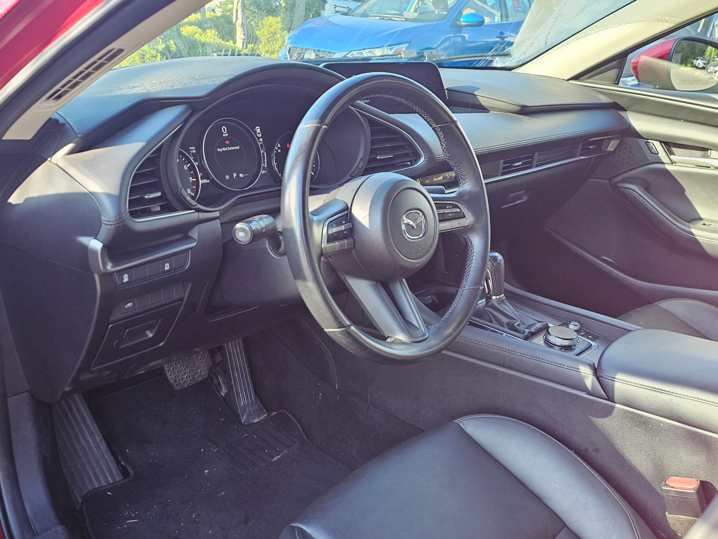 2022 Mazda Mazda3 Select photo 3
