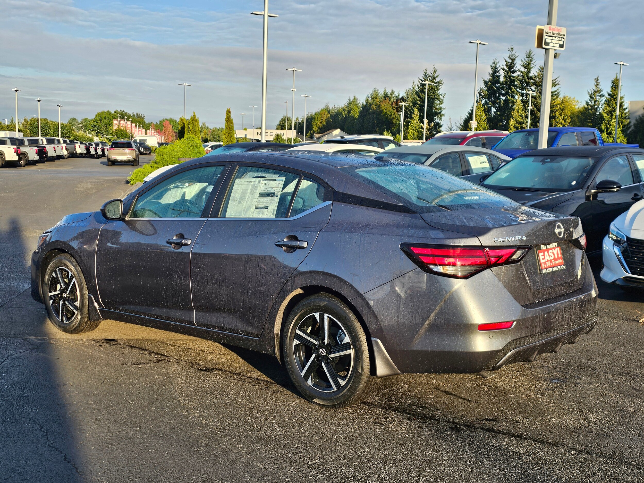 2025 Nissan Sentra SV photo 3