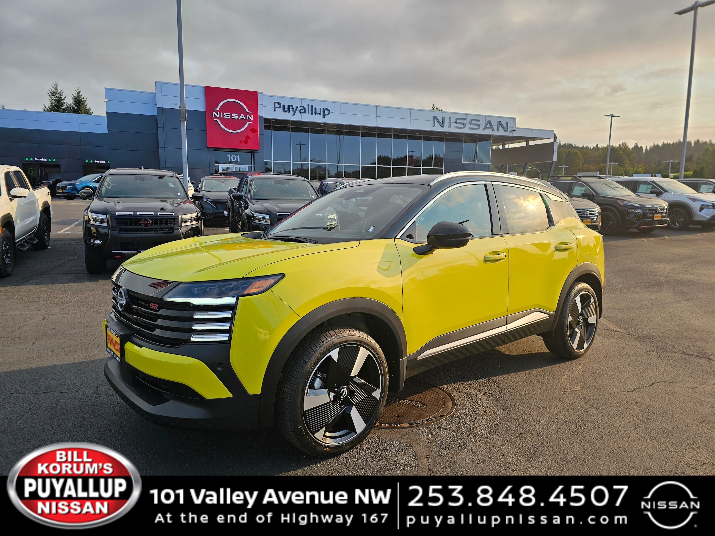 2025 Nissan Kicks SR AWD's photo