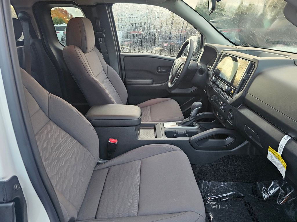 2026 Nissan Frontier S - Photo 11