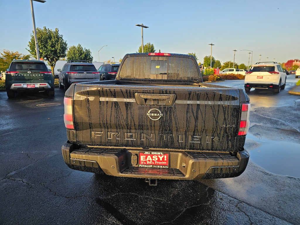 New 2026 Nissan Frontier SV Truck Crew Cab