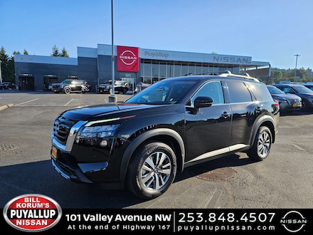 2025 Nissan Pathfinder SL SUV