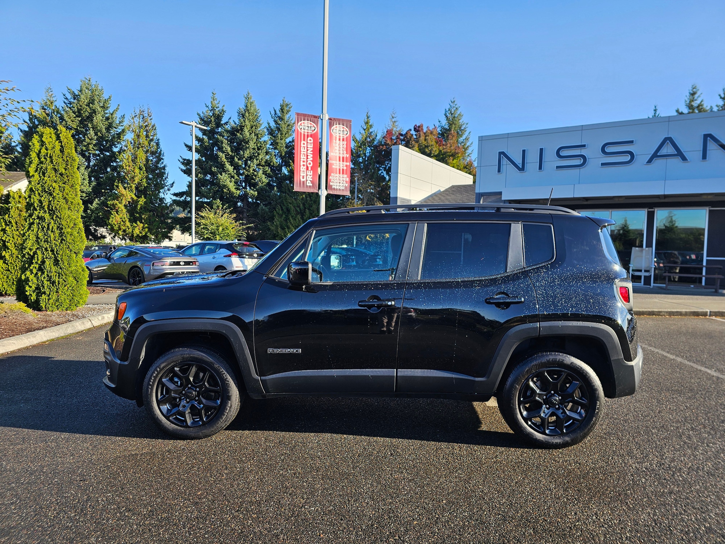 Used 2018 Jeep Renegade Latitude with VIN ZACCJBBBXJPH24729 for sale in Puyallup, WA
