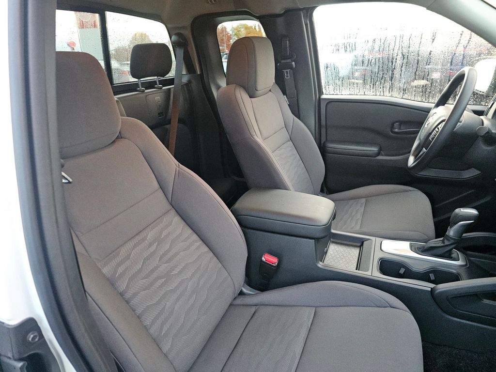 2026 Nissan Frontier S - Photo 12