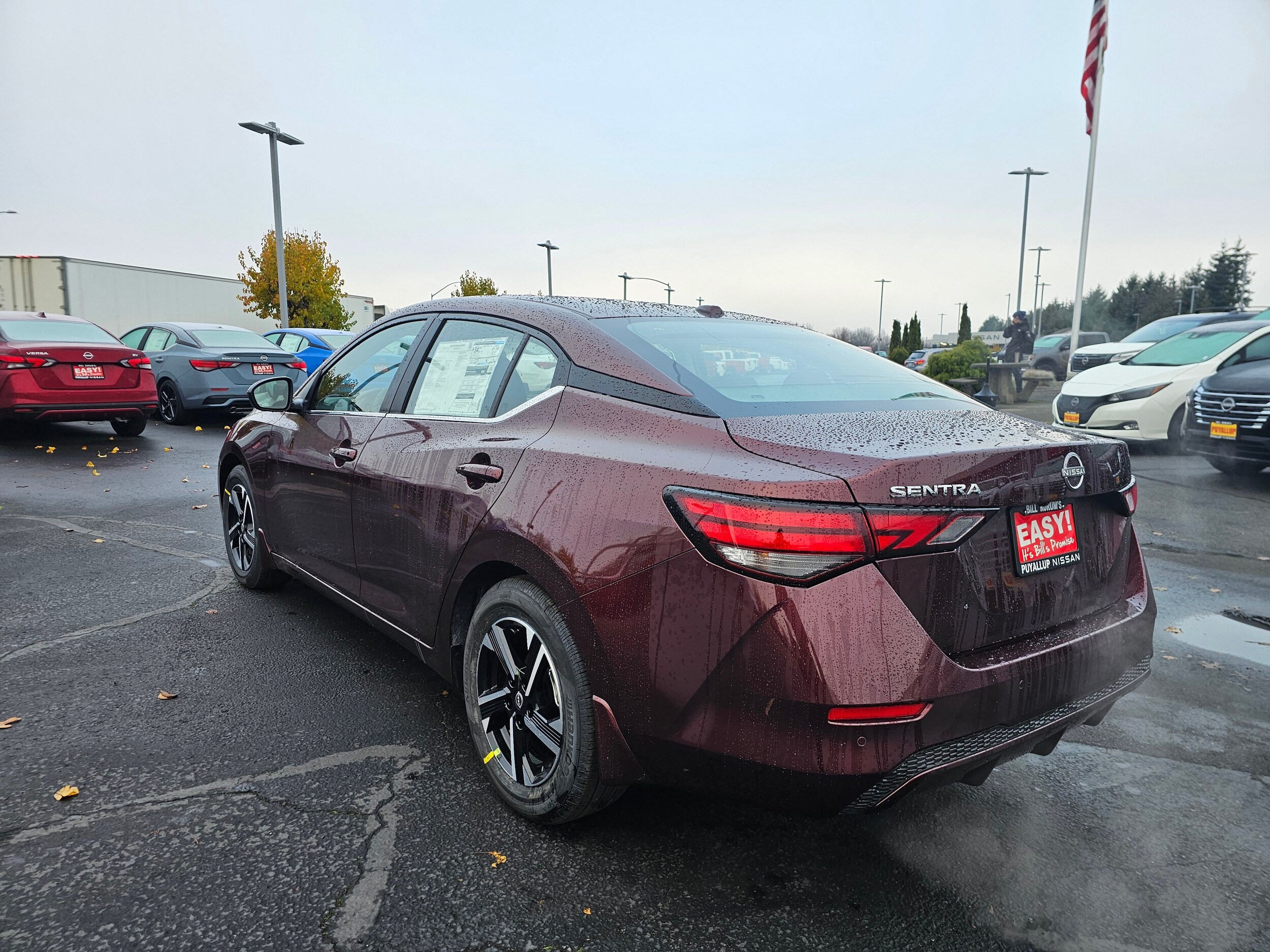 2025 Nissan Sentra SV photo 3
