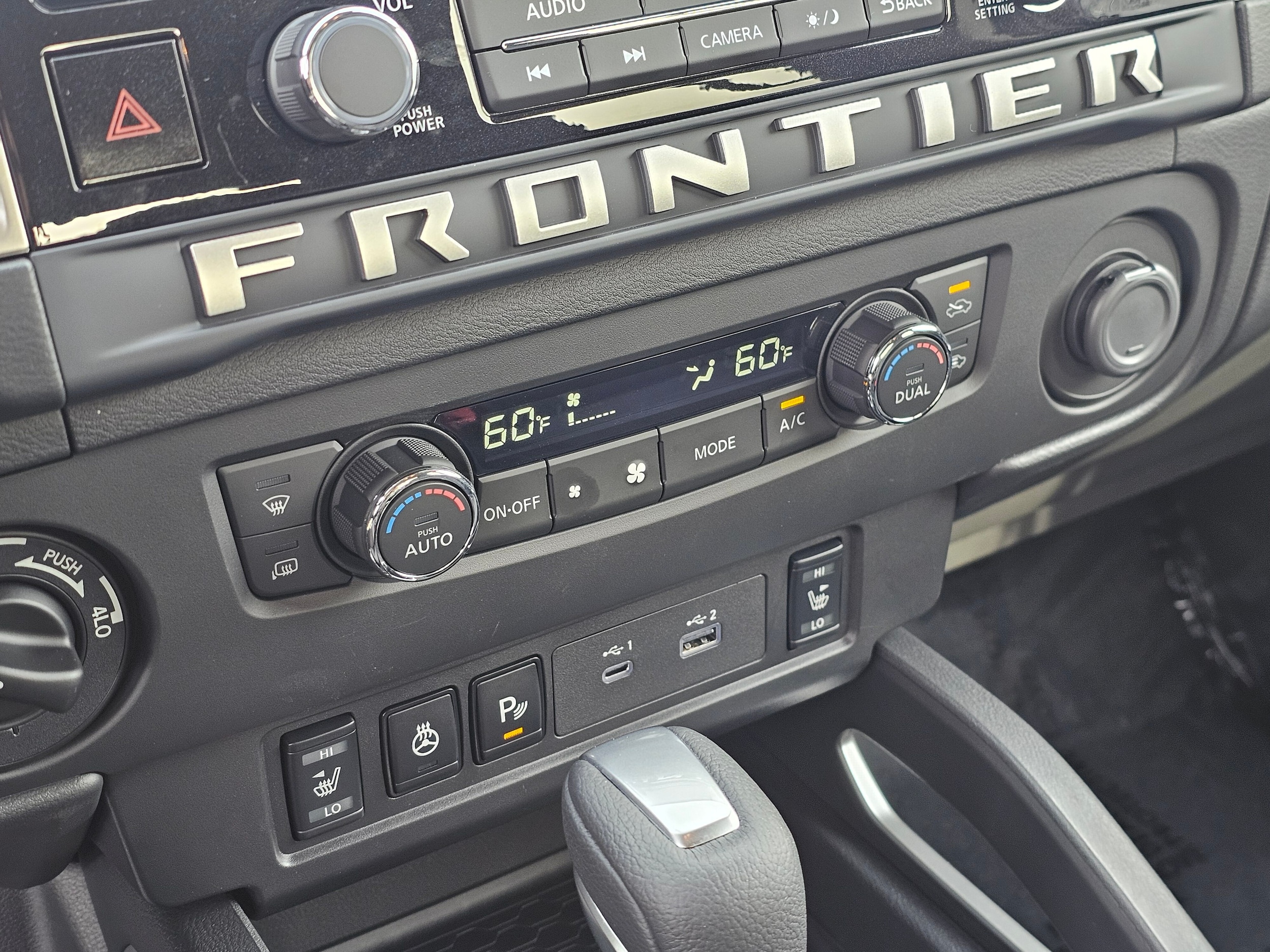 2025 Nissan Frontier SV - Photo 34
