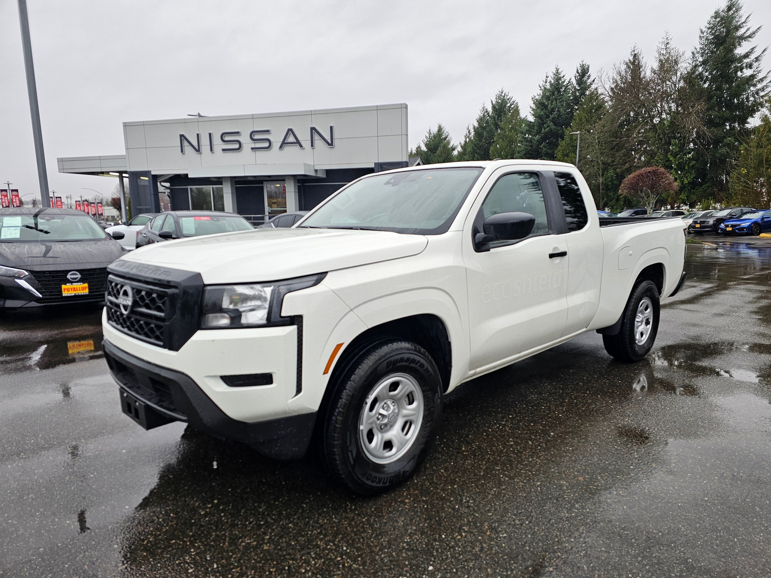 2024 Nissan Frontier S's photo