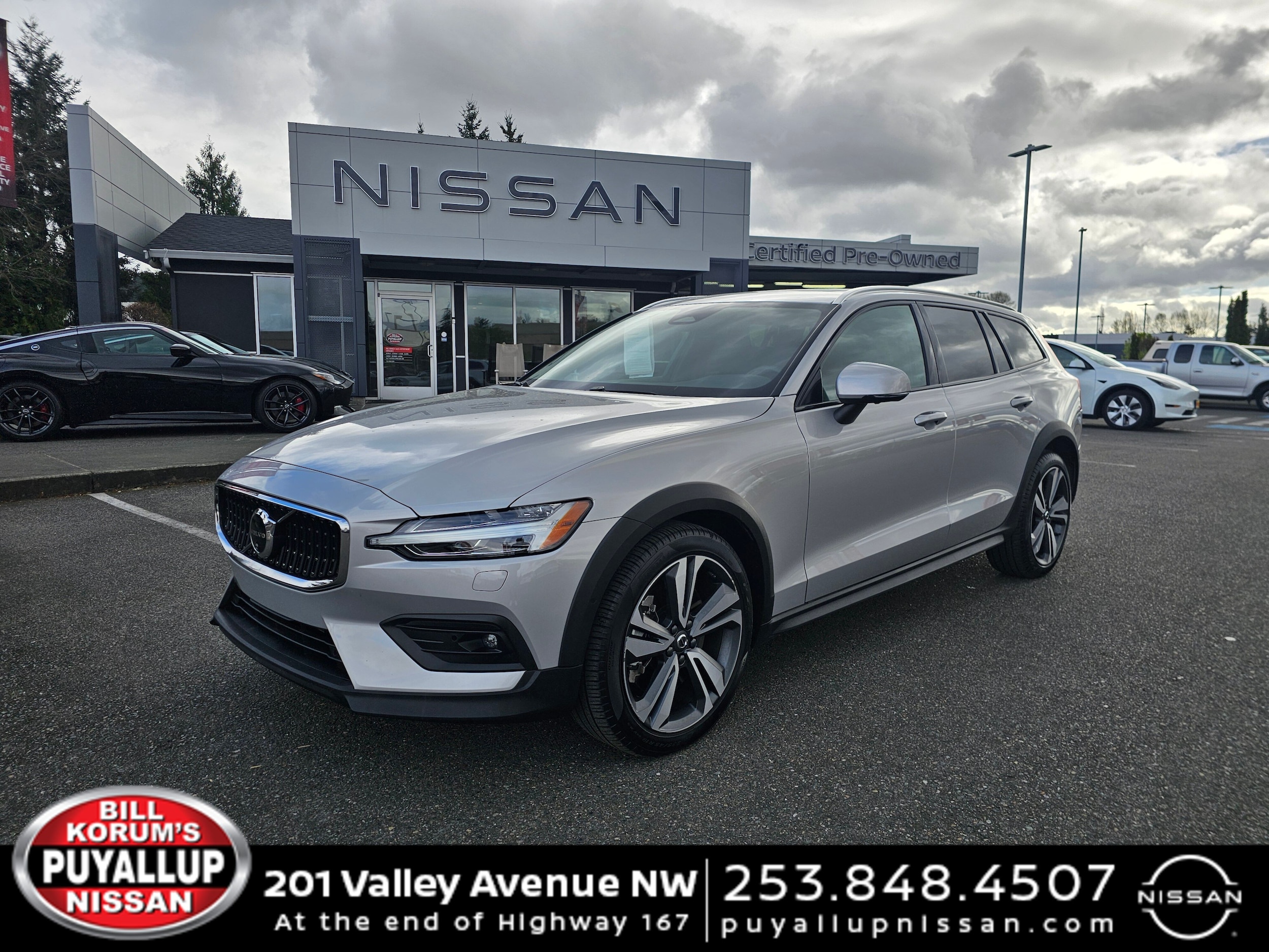 2025 Volvo V60 Cross Country