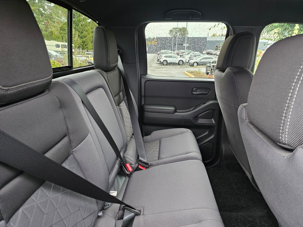 2026 Nissan Frontier SV - Photo 16