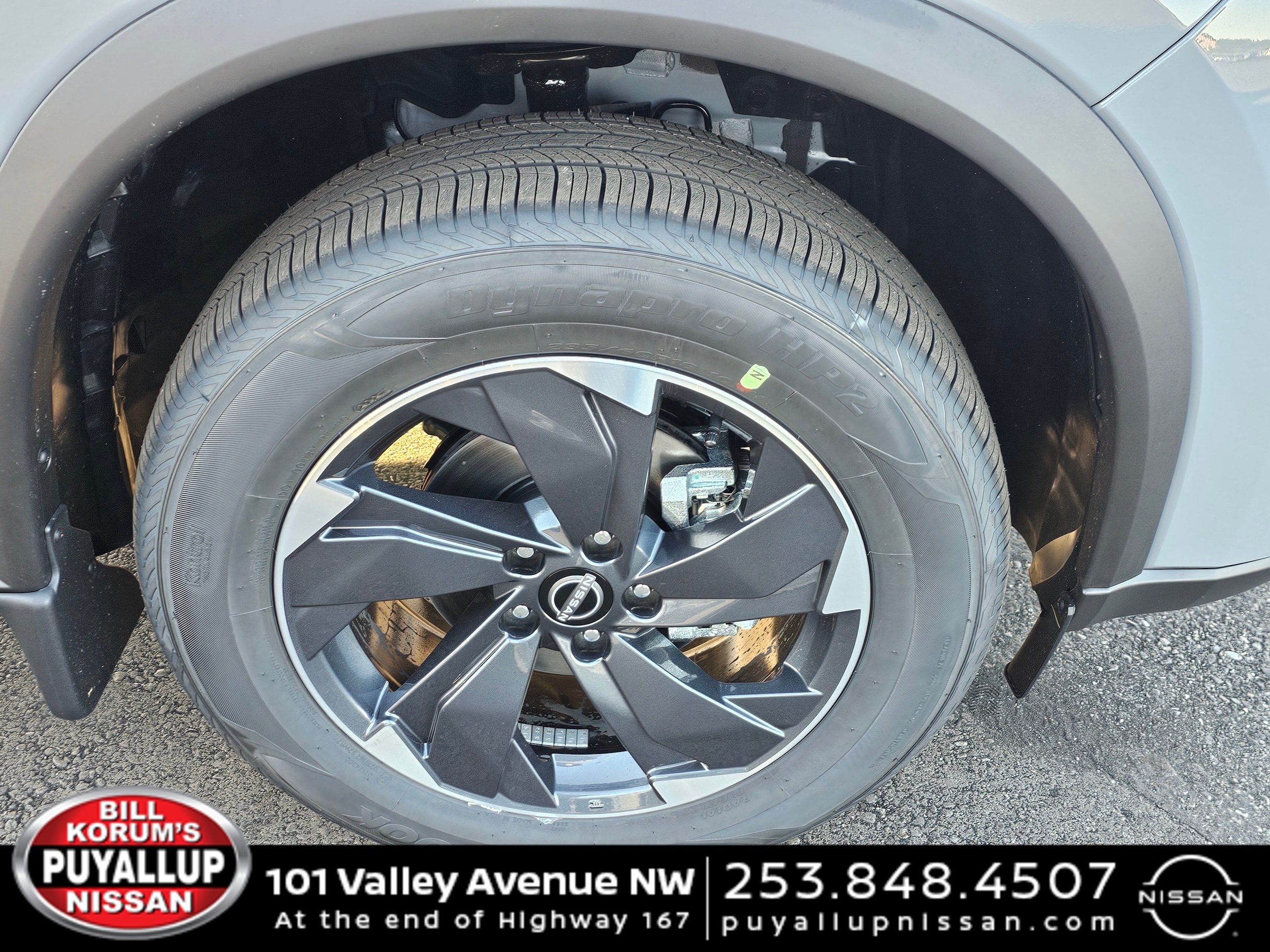 2026 Nissan Rogue SV's photo