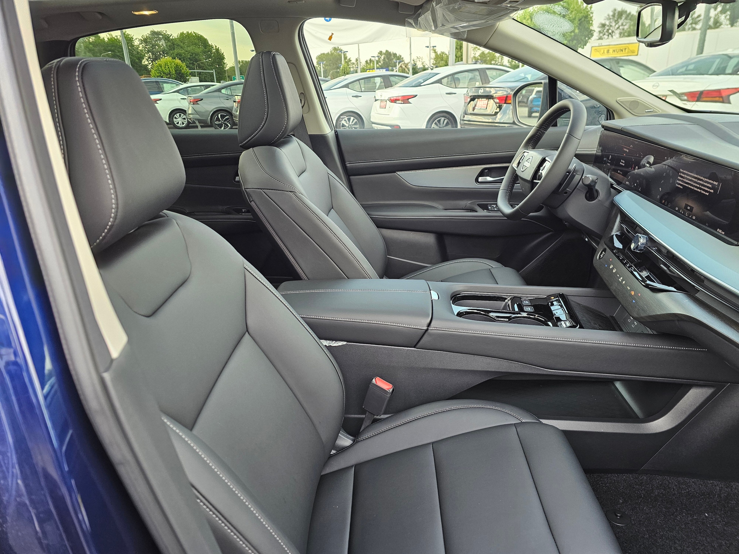 2025 Nissan Murano SL - Photo 11