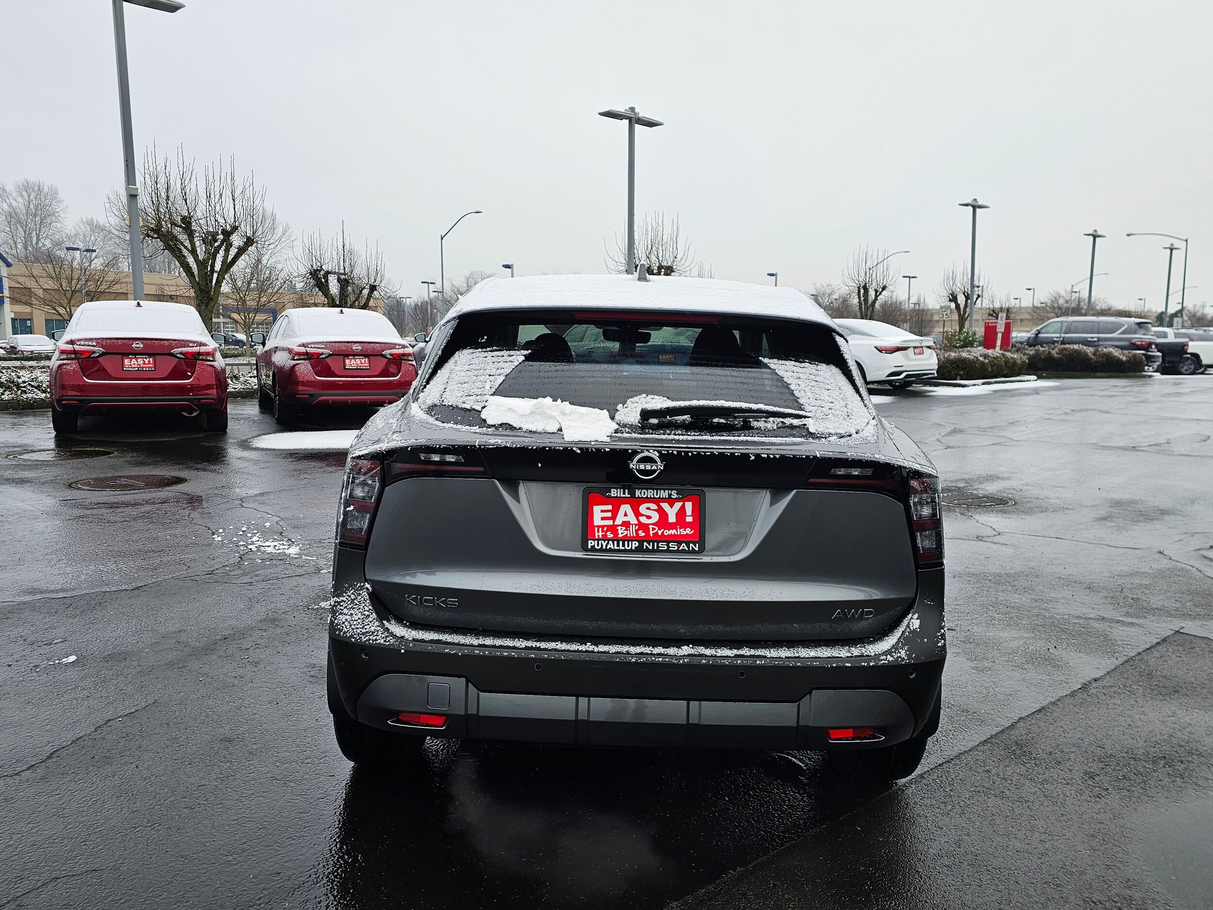 2025 Nissan Kicks SV photo 4