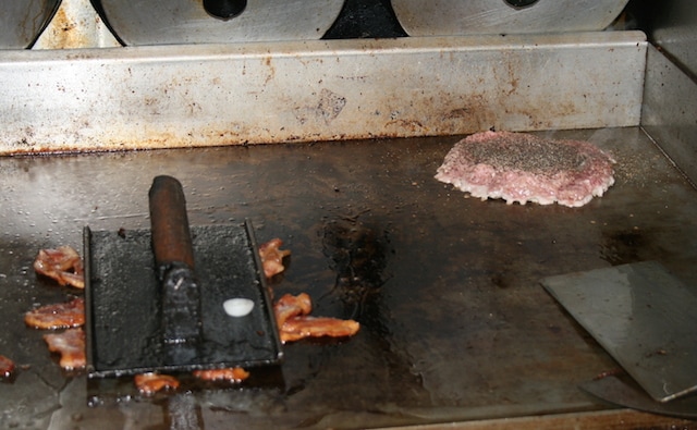 Bronx grill.JPG