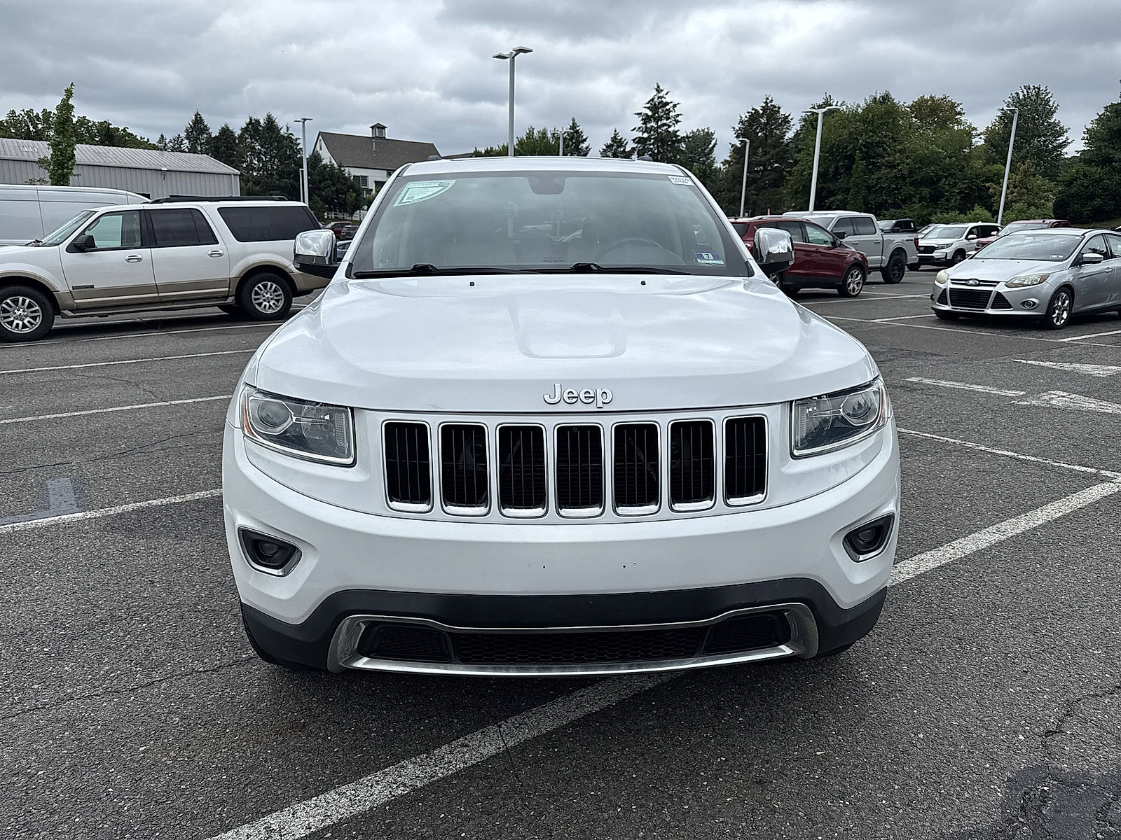 Used 2014 Jeep Grand Cherokee Limited with VIN 1C4RJFBT4EC196898 for sale in Newtown, PA