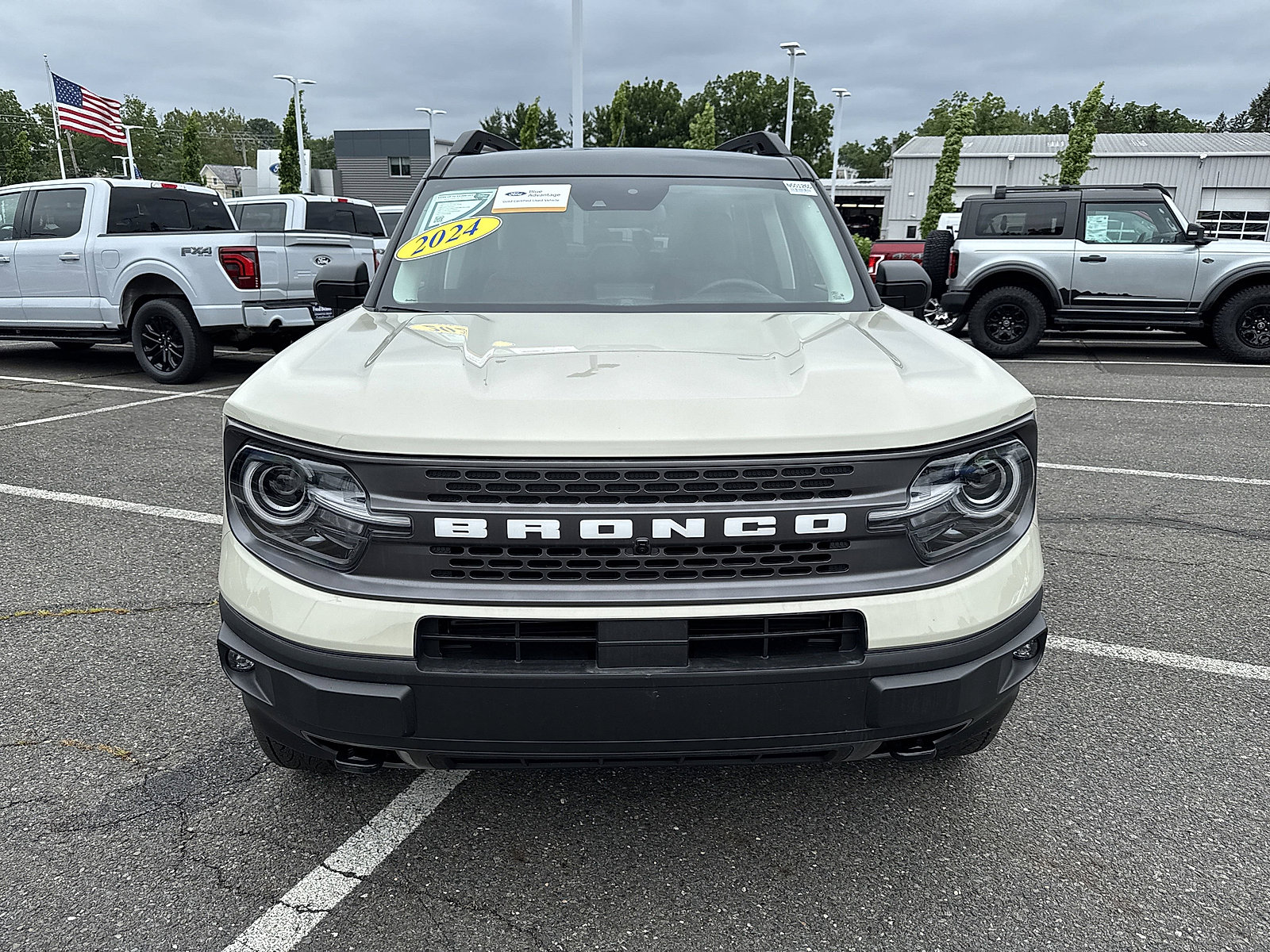 Used 2024 Ford Bronco Sport Badlands with VIN 3FMCR9D9XRRE86132 for sale in Newtown, PA