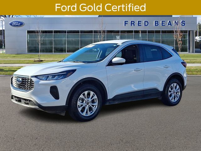 2023 Ford Escape Active photo 2