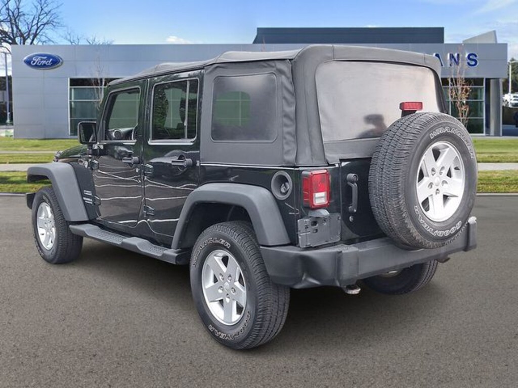 Used 2012 Jeep Wrangler Unlimited Sport SUV