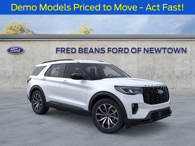 2025 Ford Explorer