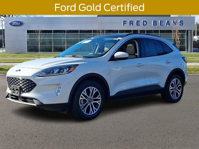 2022 Ford Escape SEL photo 2