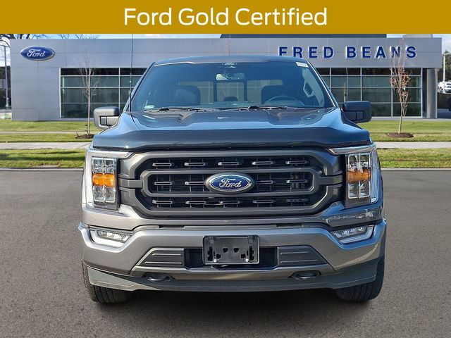 2022 Ford F-150 XLT photo 2