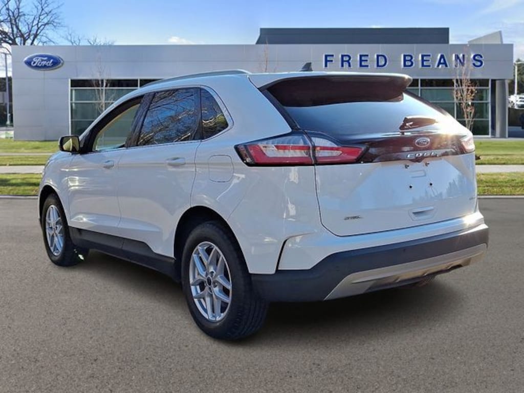 Used 2022 Ford Edge SEL SUV