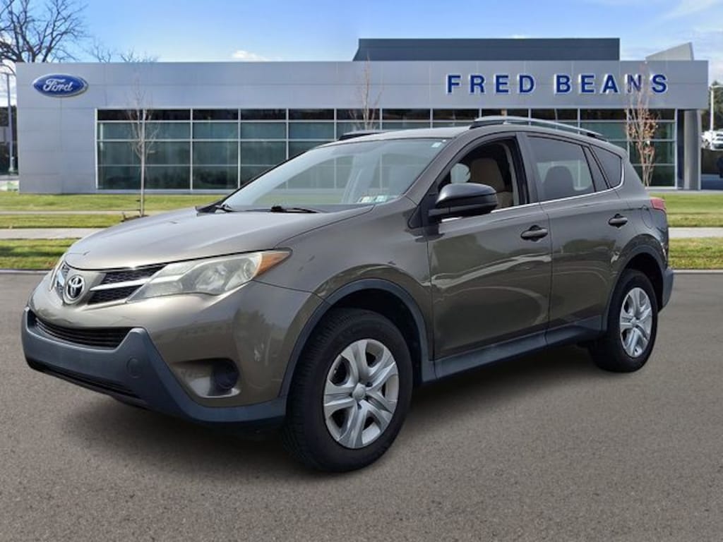 Used 2013 Toyota RAV4 LE SUV