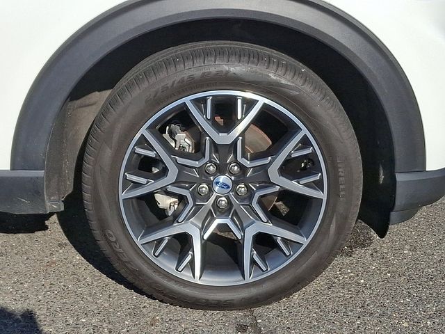 Photo 10