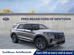 2025 Ford Explorer Active SUV