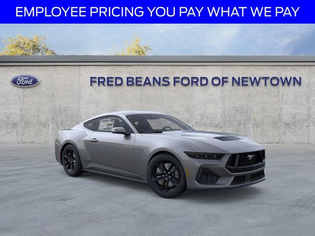 2026 Ford Mustang GT Fastback's photo